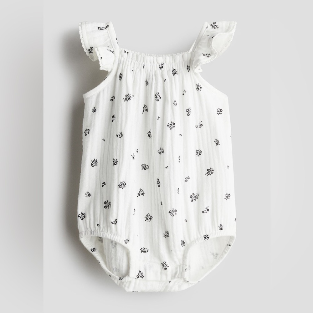 H&M PATTERNED MUSLIN ROMPER SUIT